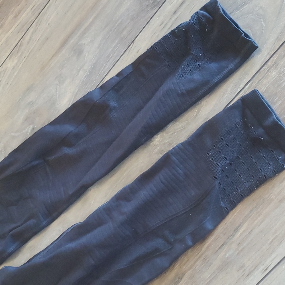 SOLD Gymshark Womens Athletic Leggings High Rise Pants sz S - Picture 3 of 11